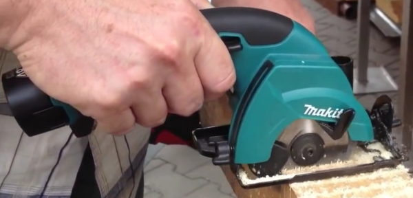 Akuketassaag Makita HS300DZ 10,8V Ø85mm - Image 6