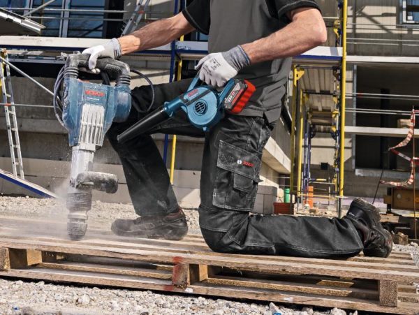 Bosch GBL18V-120 18v Professional Aku Puhur - Rent - Image 7