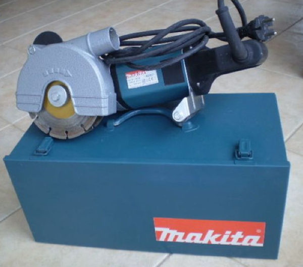 Makita Soonefrees SG150 Rent - Image 2