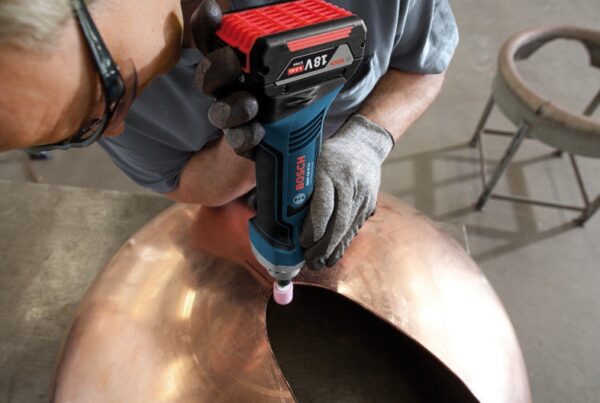 BOSCH GGS 18 V-LI otslihvmasin Rent - Image 3