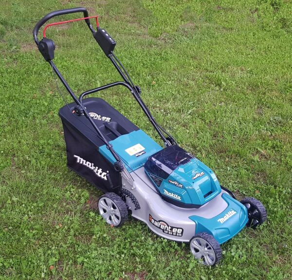 Akumuruniiduk Makita DLM460 – 2 akuga (RENT)