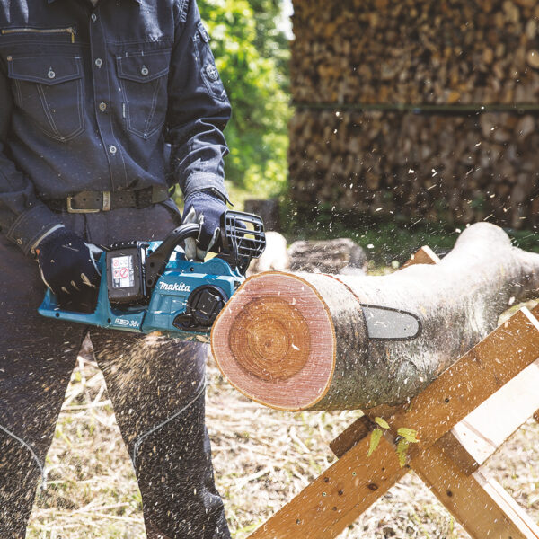 Makita Akukettsaag DUC353 36V - Rent - Image 3
