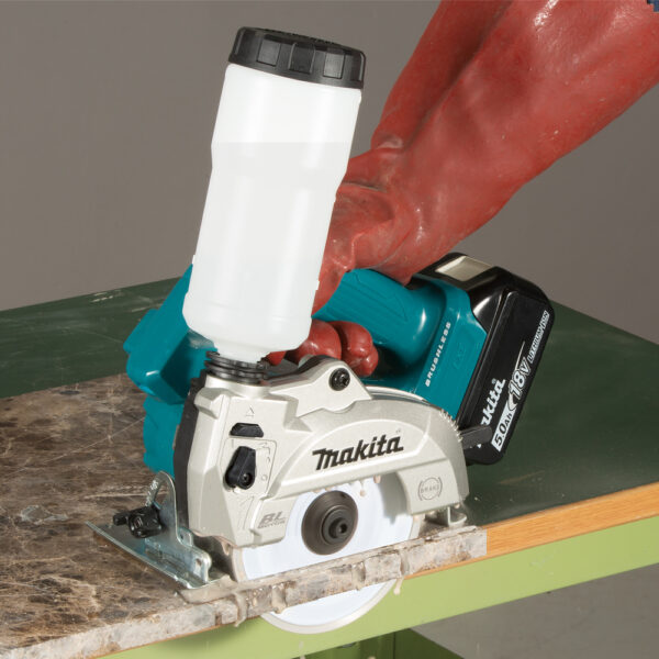Akuketassaag plaatide ja klaasi jaoks Makita DCC501 - Rent - Image 2