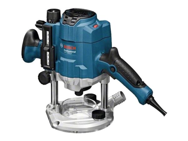 Ülafrees Bosch GOF 1250 CE; 1250 W  Rent